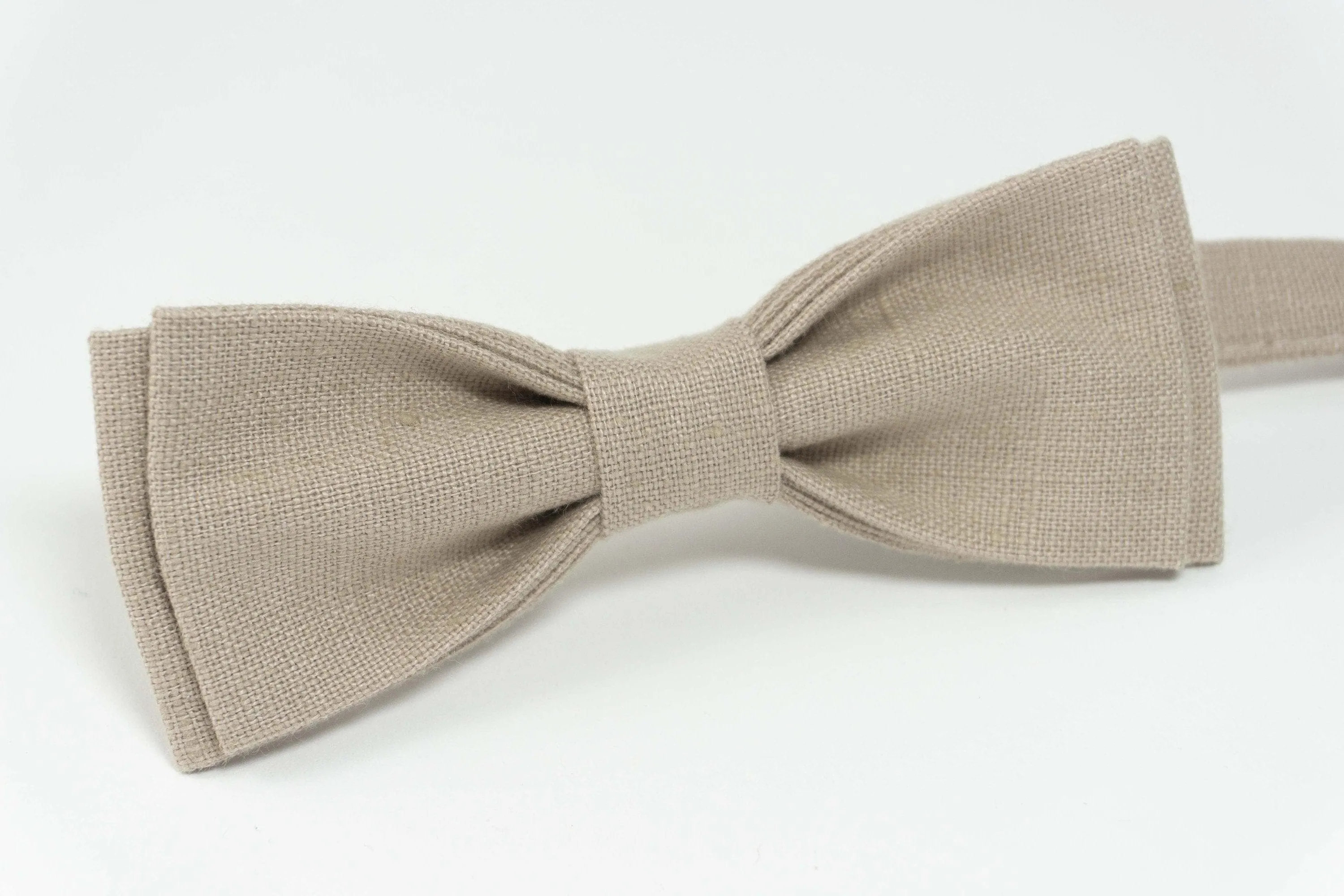 Beige bow tie wedding