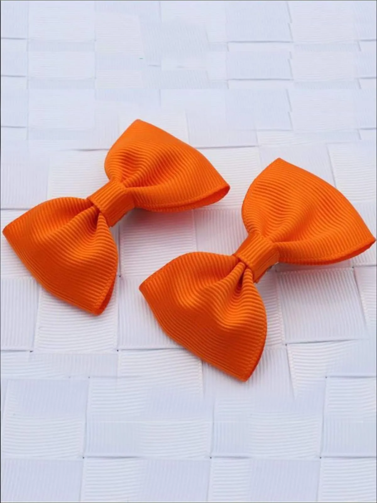 Girls Mini Bow Tie Hair Clips ( Multiple Color Options)