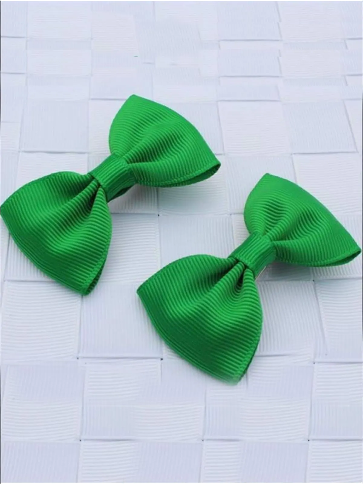 Girls Mini Bow Tie Hair Clips ( Multiple Color Options)