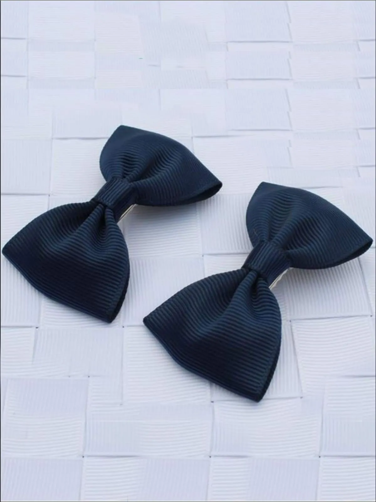 Girls Mini Bow Tie Hair Clips ( Multiple Color Options)